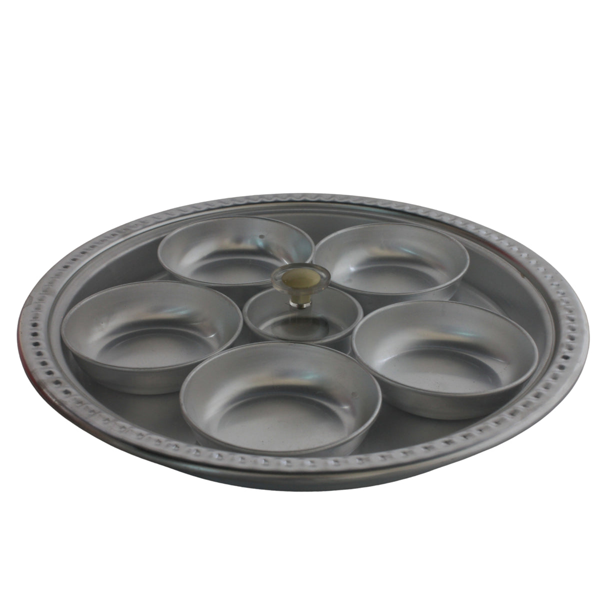 Breakfast tray with aluminum lid