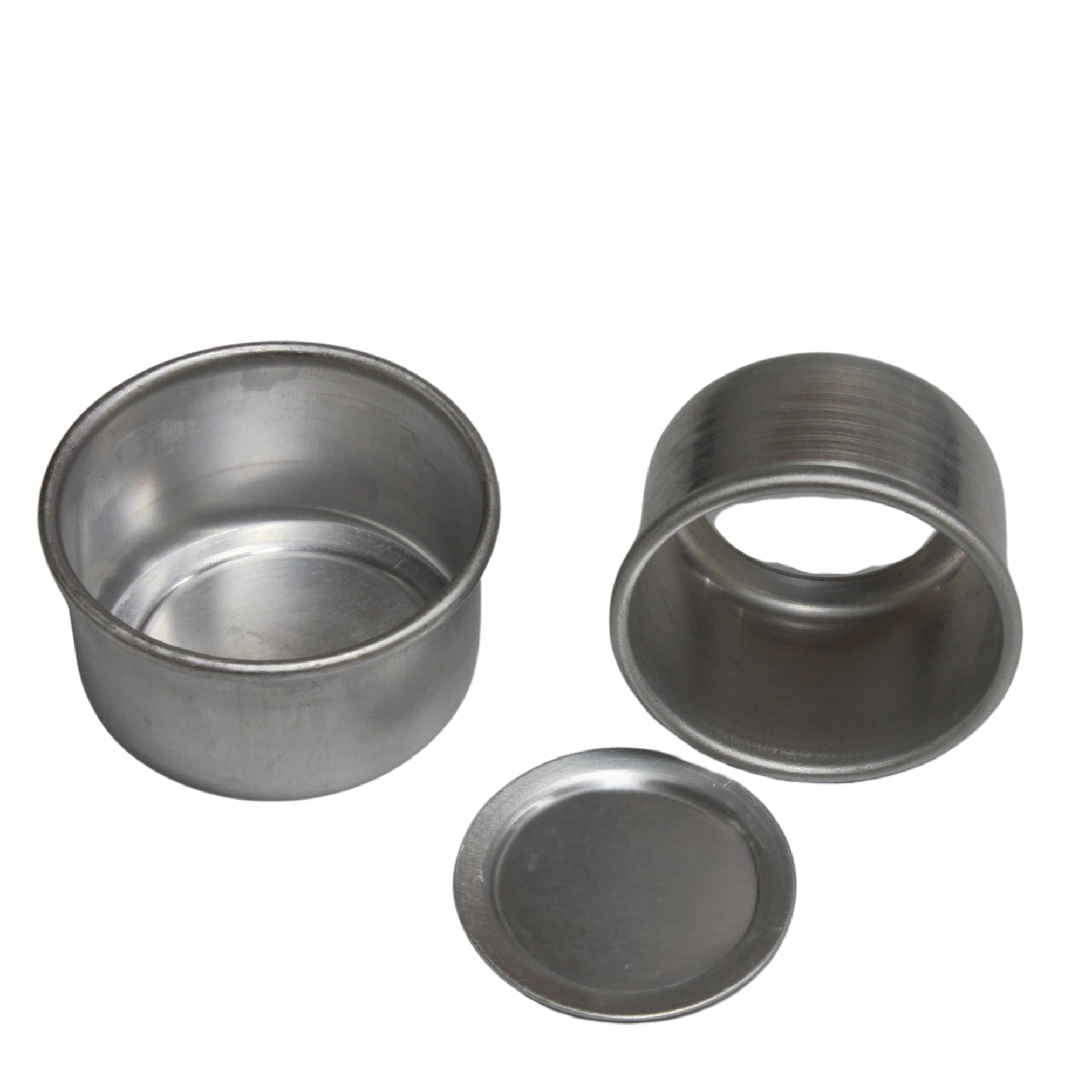 Movable base cupcake pan