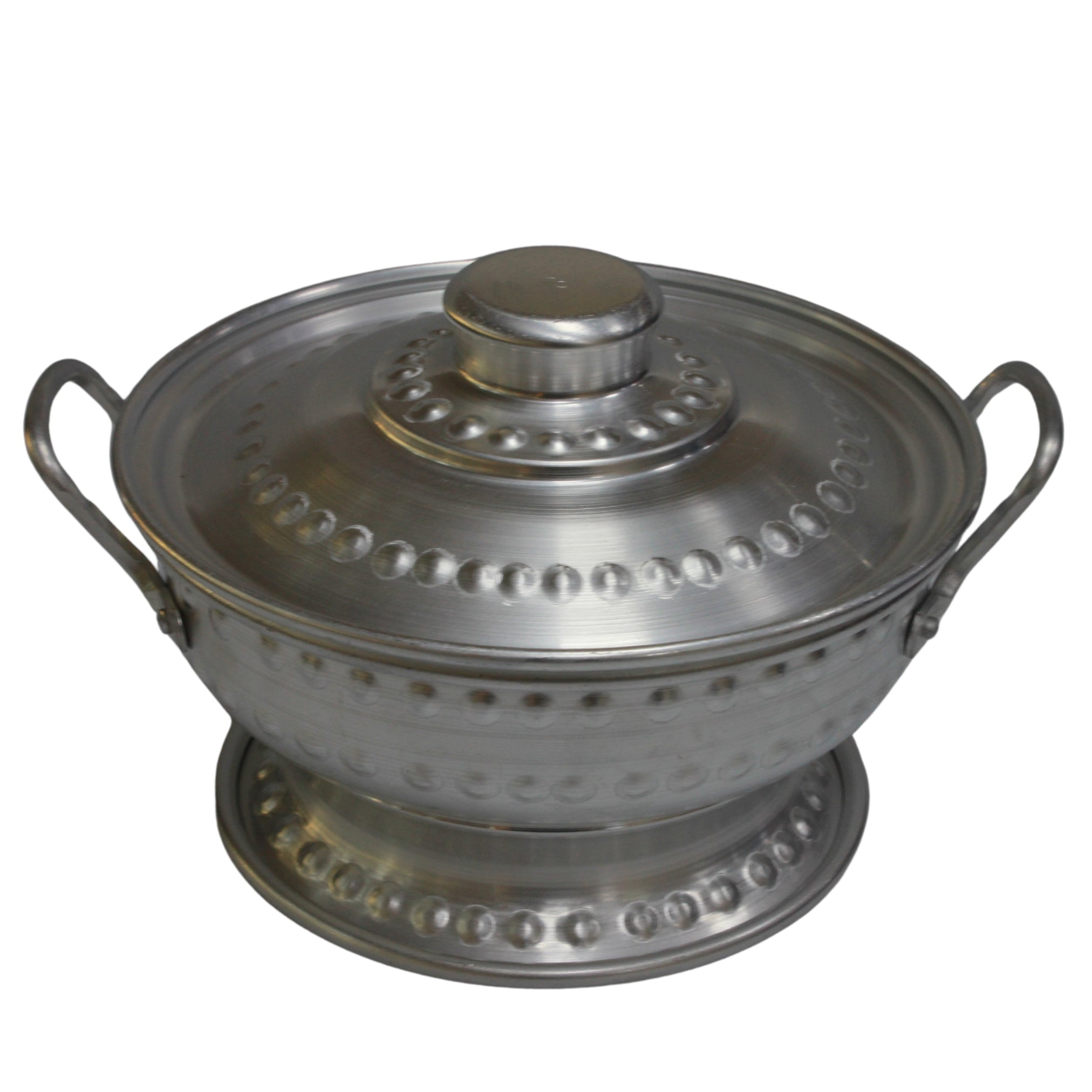 B Deep plate with embossed base and lid