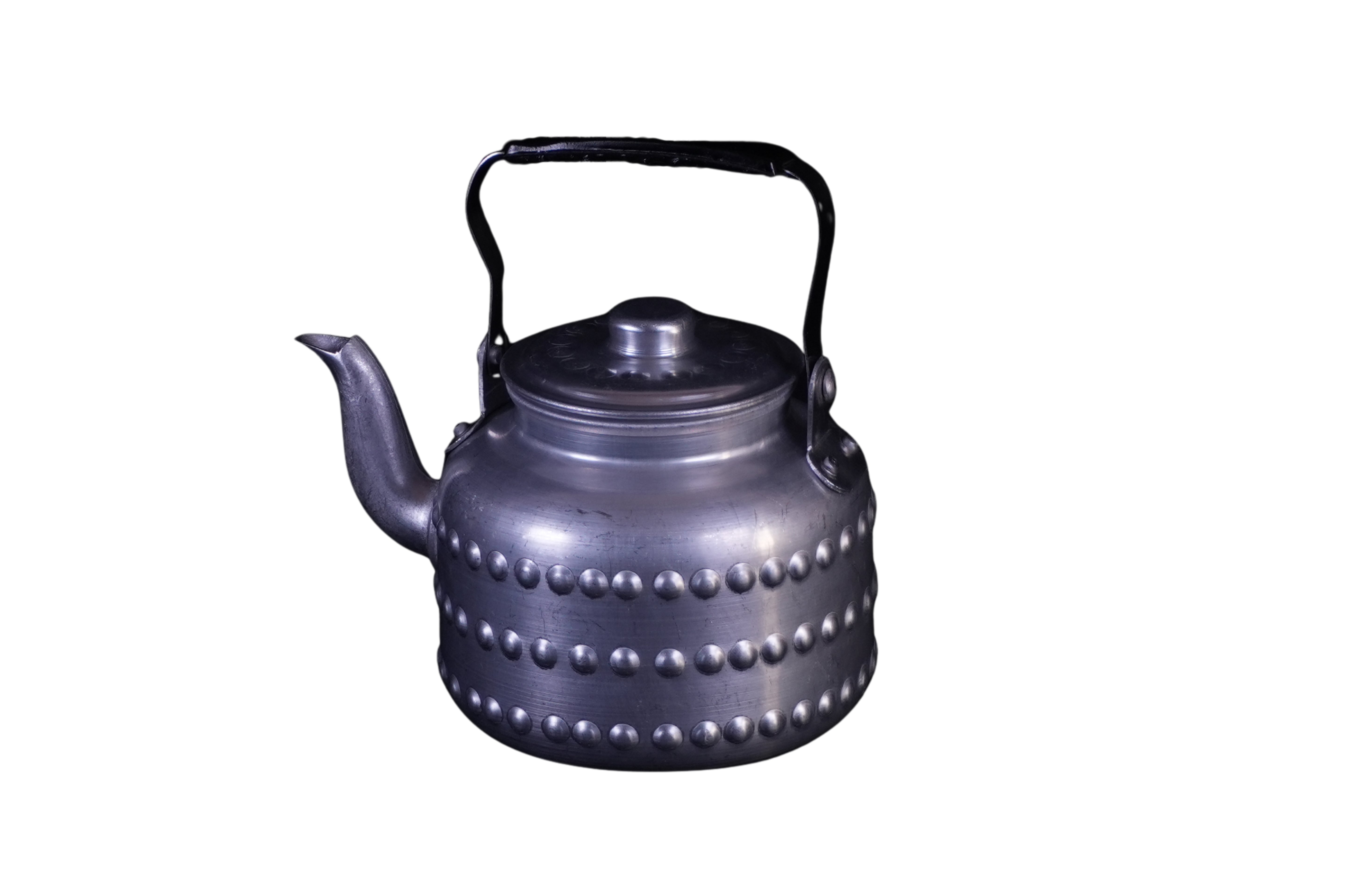 ابريق شاي منقوش مع سخان